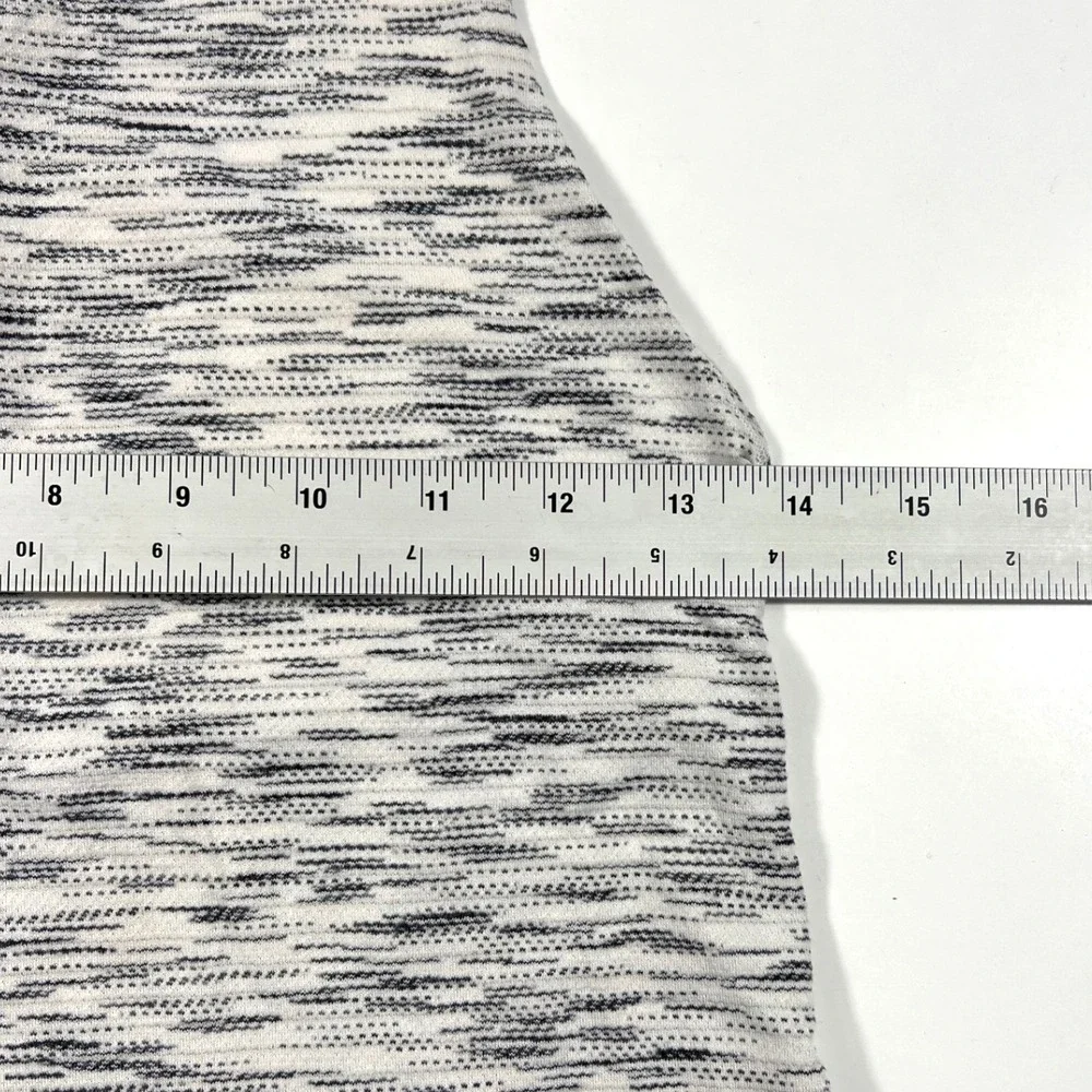 Lululemon Small Tank Top Space Dye White Black Braided Racerback Yoga Gym EUC